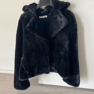 Vince Elegant Black Faux Fur Jacket